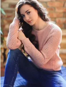 Elite escort service in Uran for home and hotel visits